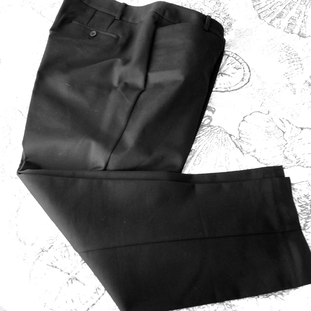 Flattering dress slacks in breathable fabric